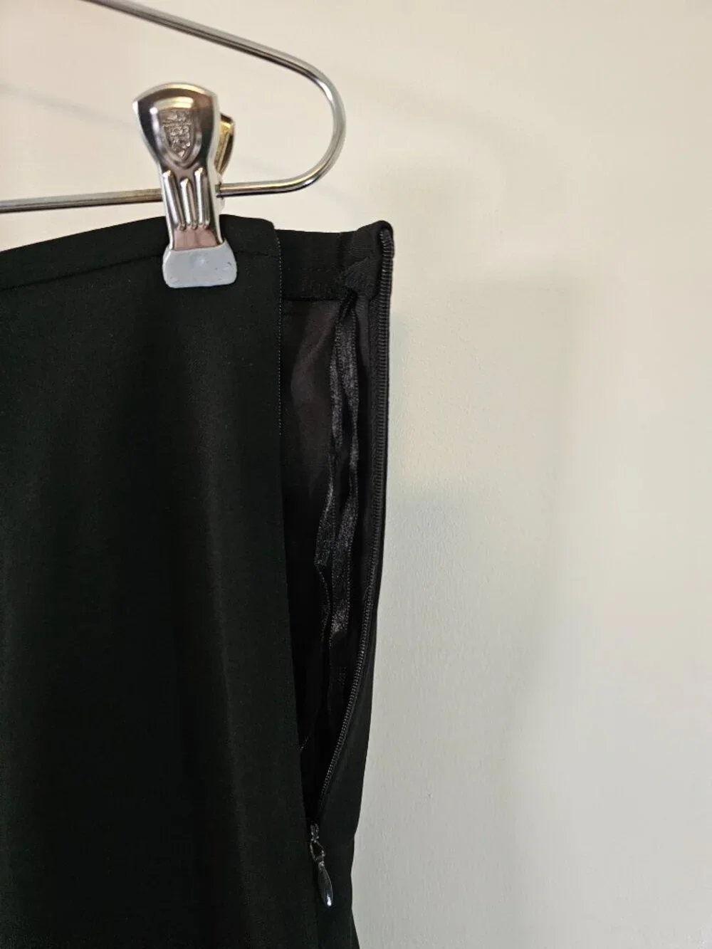 Jones New York black matte